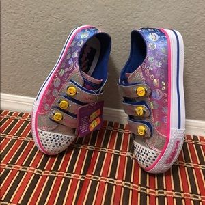 Kids shoe (skechers) size 3